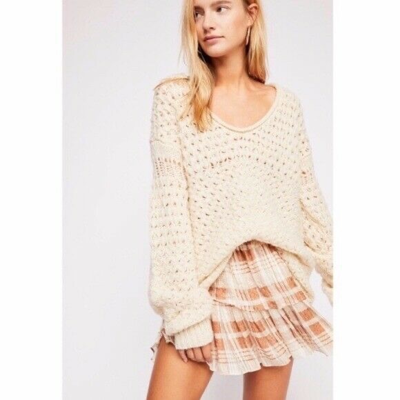 Free People Sweater - Picture 1 of 4